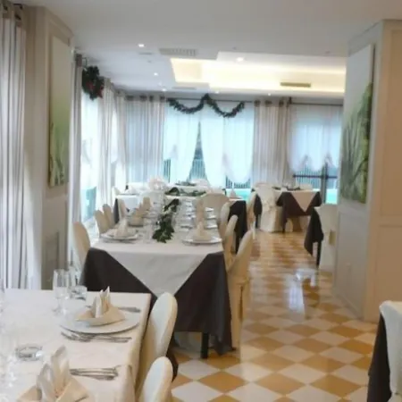 Hotel Sirolo-3